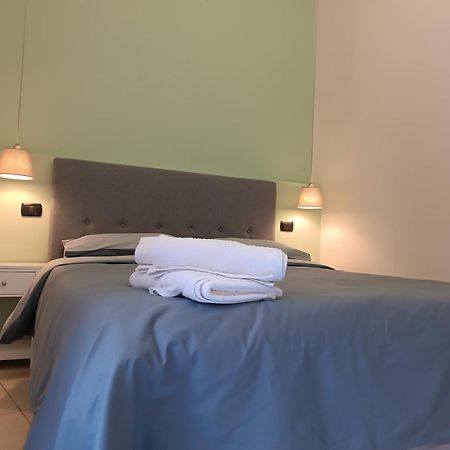 Residenza Geri - Suite And Home Napoli Centro Esterno foto