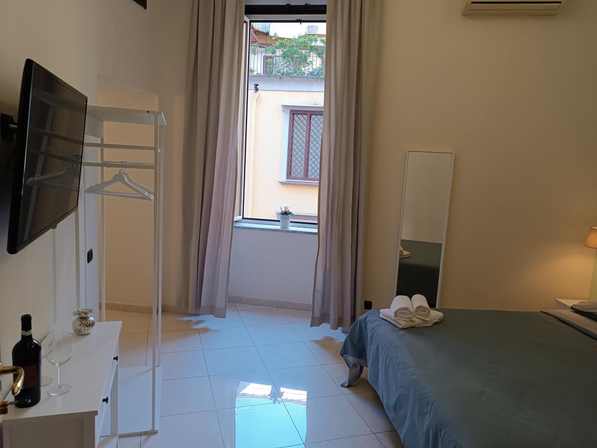Residenza Geri - Suite And Home Napoli Centro Esterno foto