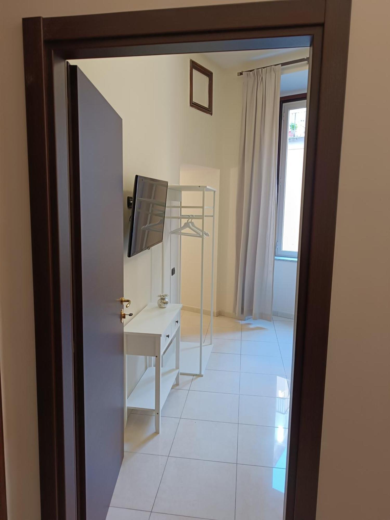 Residenza Geri - Suite And Home Napoli Centro Esterno foto