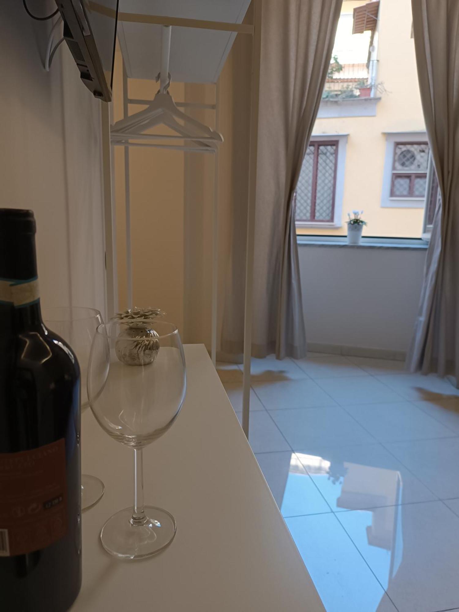 Residenza Geri - Suite And Home Napoli Centro Esterno foto